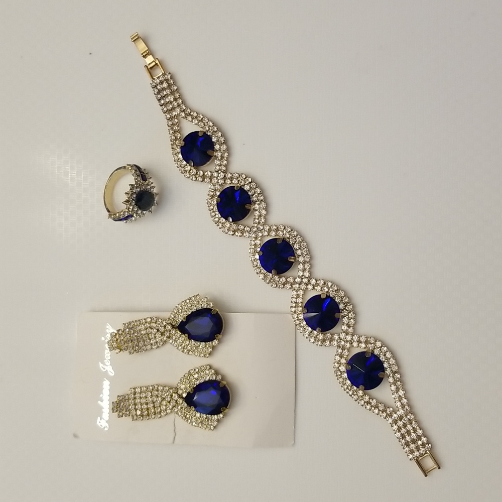 Costume Jewelry 3 Piece Set Faux Sapphire/Diamond